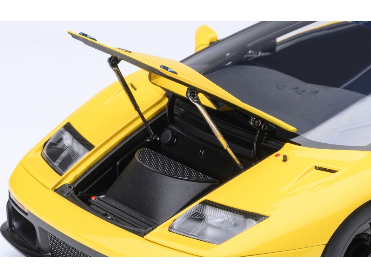 LAMBORGHINI DIABLO GTR SUPERFLY YELLOW 1/18 MODEL CAR BY AUTOART