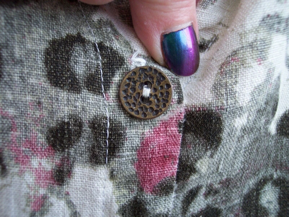 Hot Cotton Marc Ware linen top shirt size L XL FALL leopard print vneck blouse - Image 4 of 4