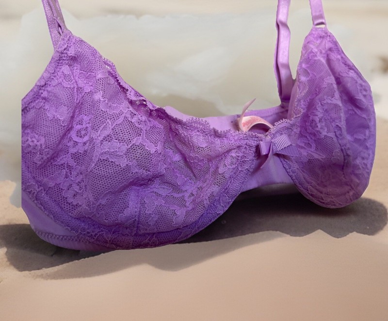 New W Tags Victoria’s Secret Unlined Demi  34C  Lite Purple Adjustable Straps