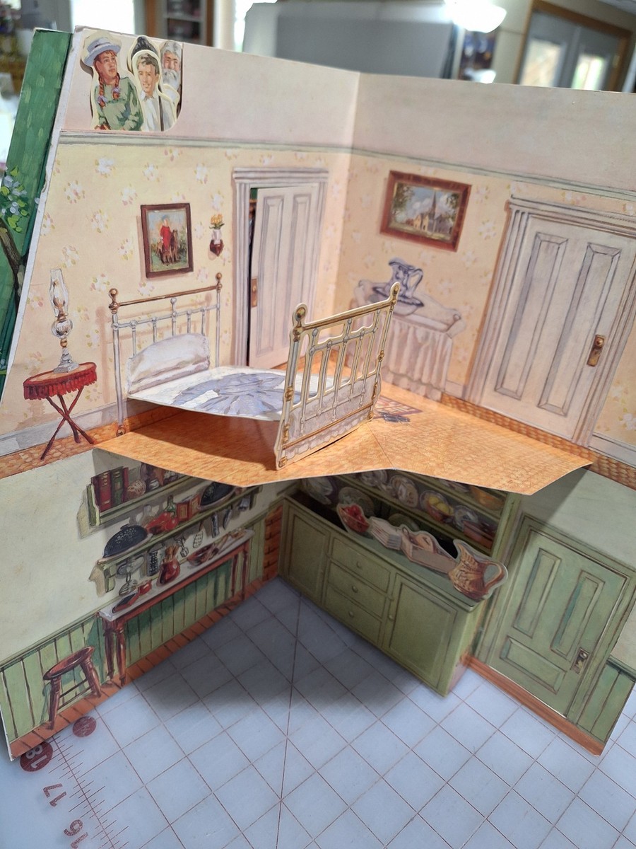 Anne of Green GablesTM Pop-Up Dollhouse by Montgomery (1994