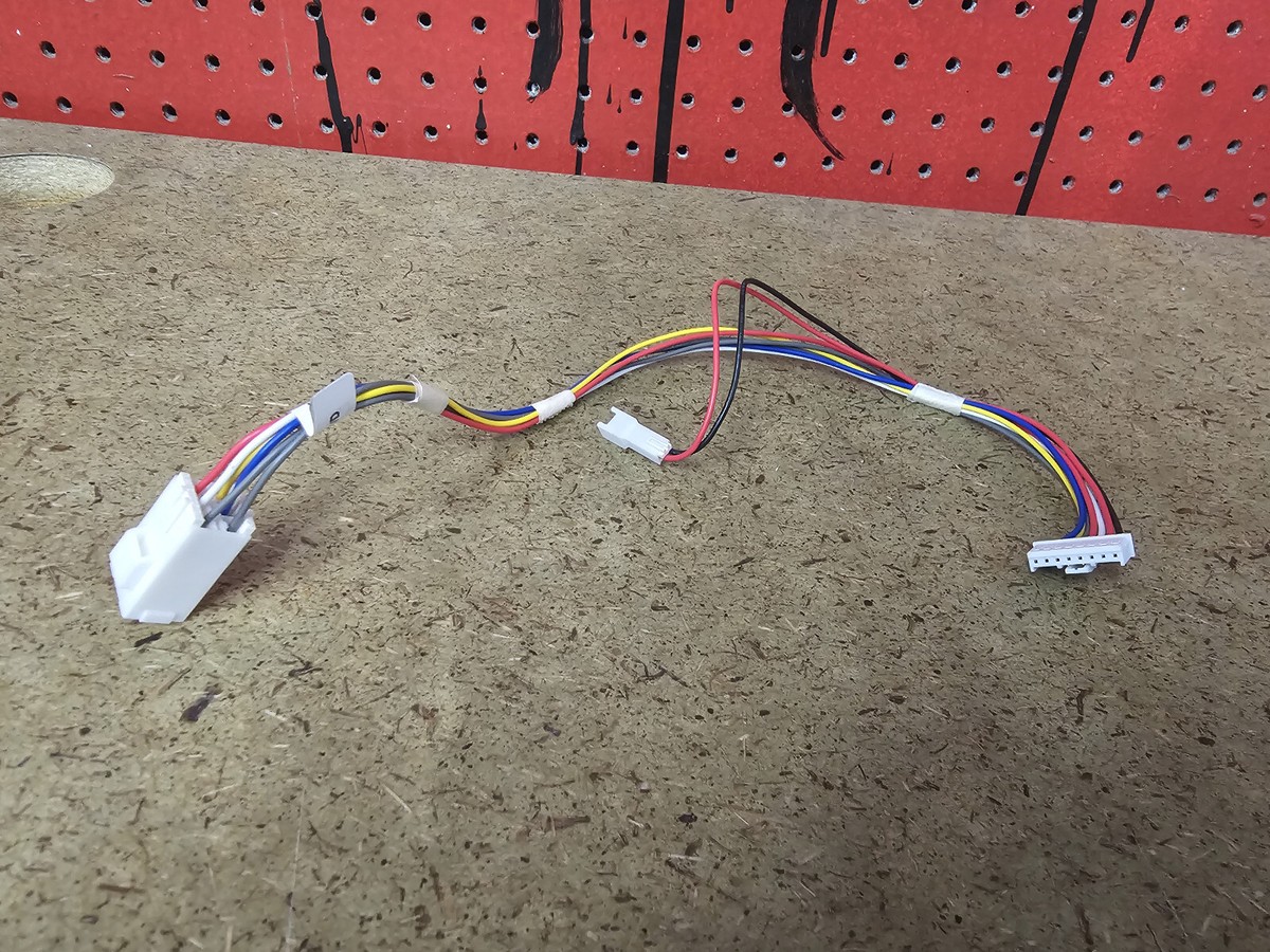 Electrolux Icemaker Housing 5304524652 With Wire Harness  