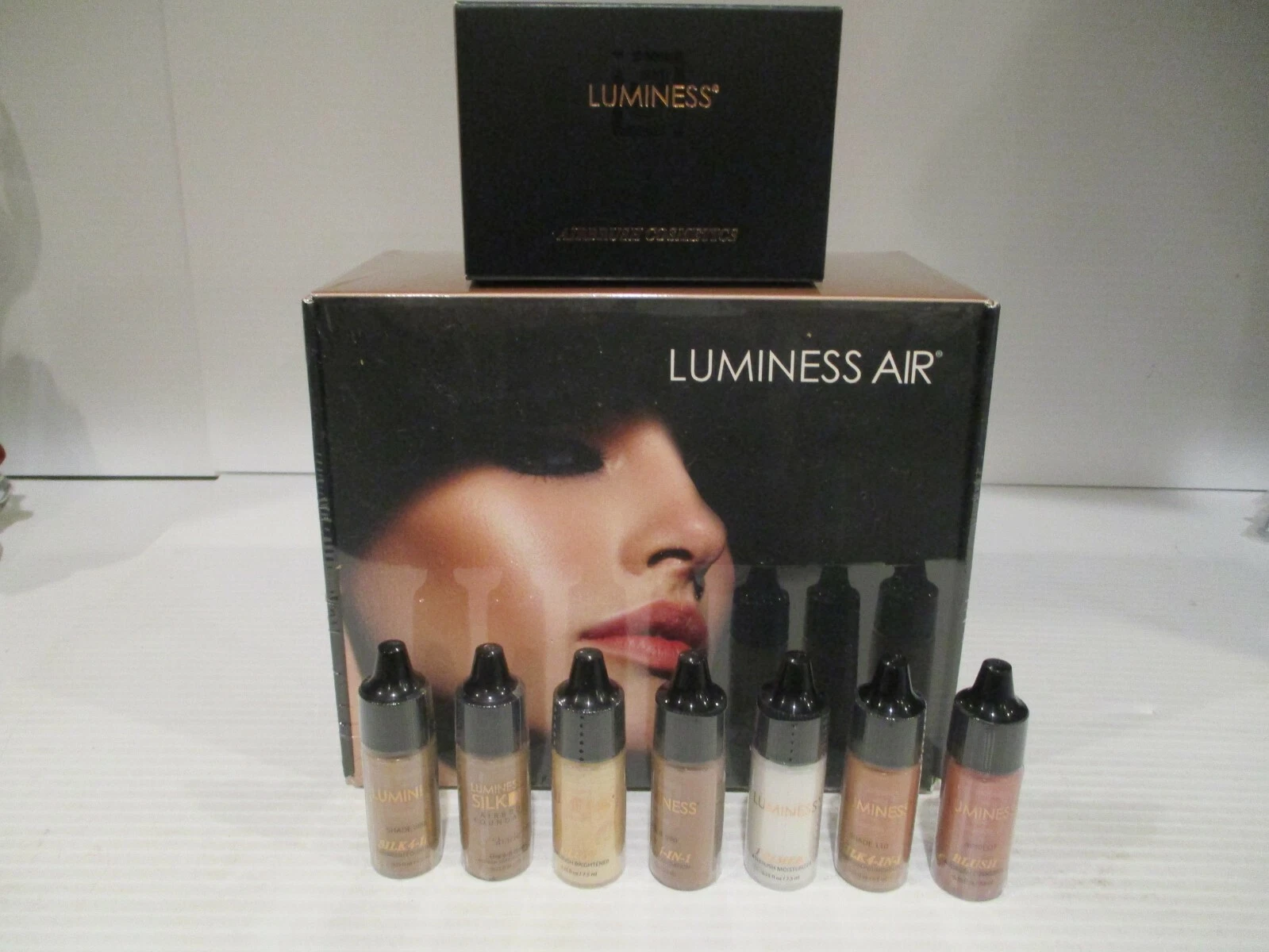 Luminess Air Basic Airbrush Makeup Kit and 9-Piece Silk 4-In-1 Airbrush Foundati