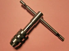T-HANDLE TAP WRENCH 1/4 TO 1/2 TAP CAPACITY