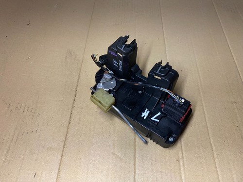 Opel Signum  Türschloss Stellmotor ZV hinten links 24447345