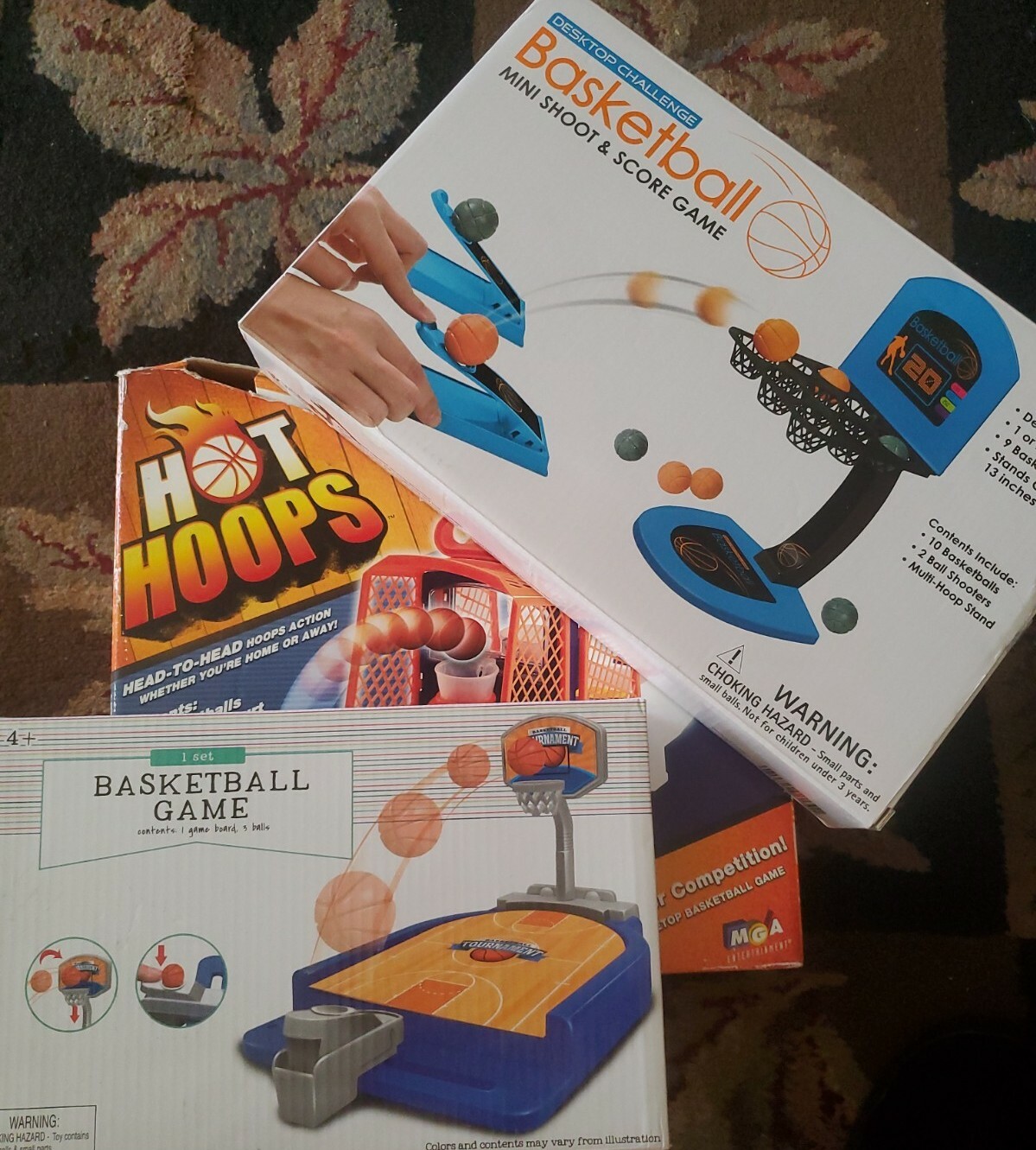 HOT HOOPS TABLETOP BASKETBALL GAMES + bonuses & video game huge lot of