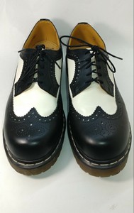 dr martens 3989 black white