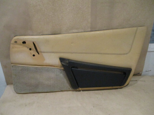 Ferrari 328 RH Door Interior Panel w/ Arm Rest. Part# 61964700