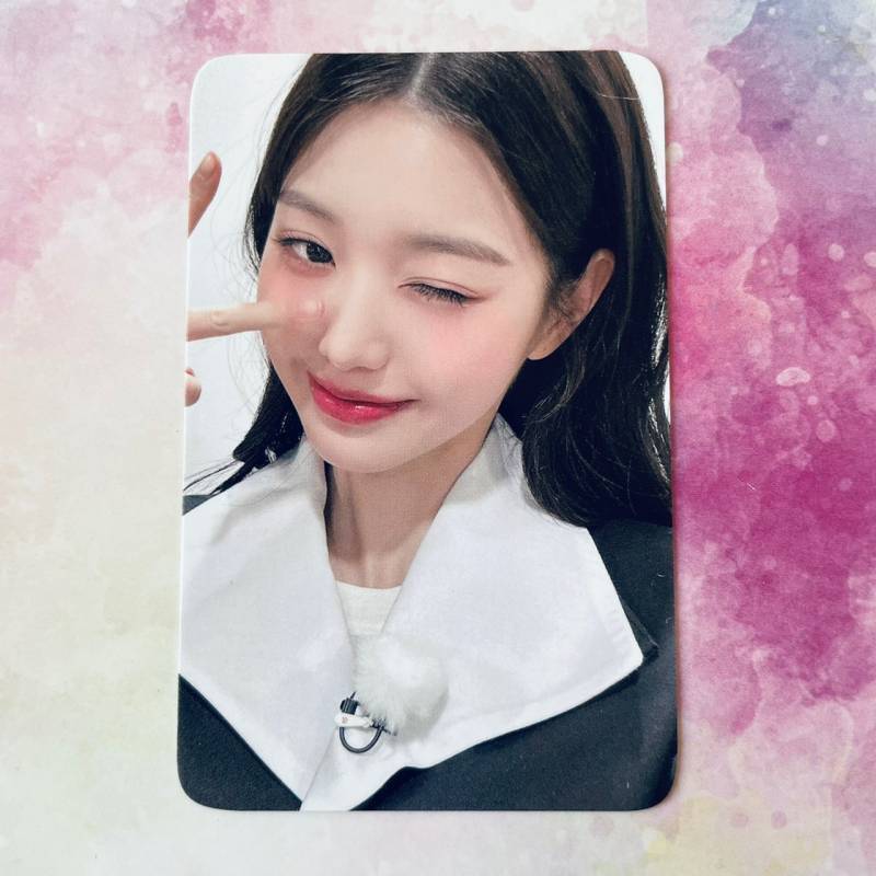 IVE Photocard I'VE IVE 1st Album PHOTOBOOK Ver. photo card