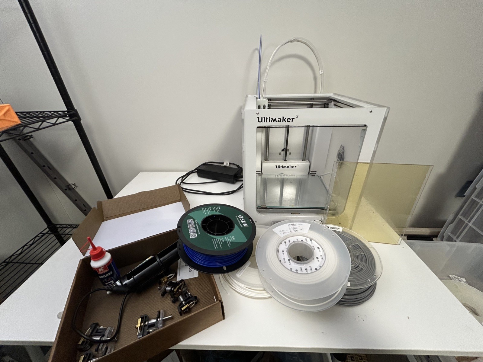 3D Printer, Ultimaker 3  + accessories 