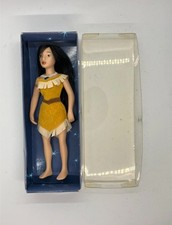 DE AGOSTINI Disney Porcelain Doll POCAHONTAS Traditional Dress BOXED RARE