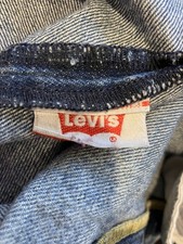 Levi's 501 Original Fit Jeans Mens 32x34 Button Fly Straight Leg Classic Vintage