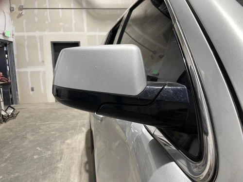 2015-20 Chevy Suburban 1500 Passenger RH Silver Ice-GAN Heated Power Door Mirror