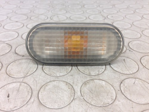 VOLKSWAGEN Golf 4 (1997-2003) 1.6 Benzin 74KW 5P Pfeil Kotflügel Vorderseite