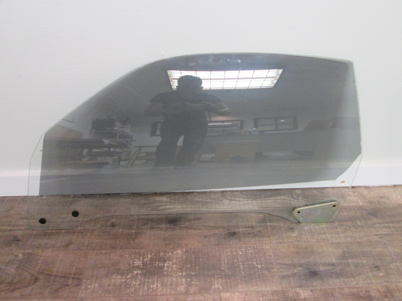 Ferrari 348, 355 Spider - LH Door Window   # 64251000 Tinted