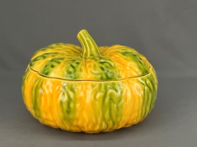 Bordallo Pinheiro 11.5'' Pumpkin 6.3 Liter Soup Tureen; MINT