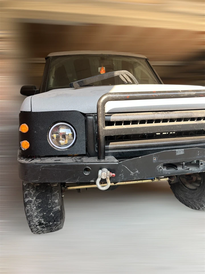 Land Rover Discovery 200 / 300 / Td5 / V8 Full Led Headlight Mask  - Immagine 3 di 4