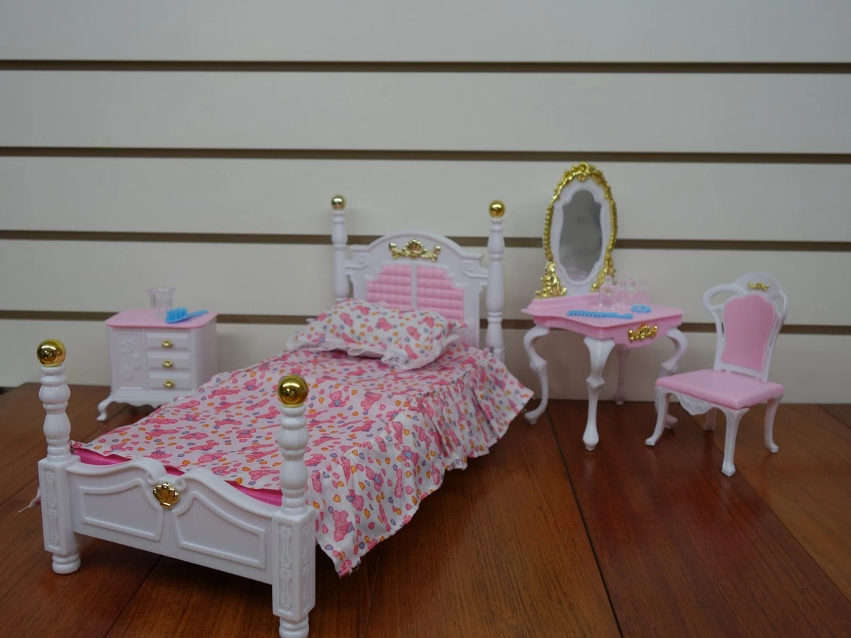 My Fancy Life Gloria Bedroom Beauty 11.5