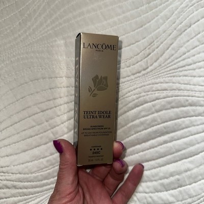 Lancome Paris Teint Idole Ultra Wear 245C