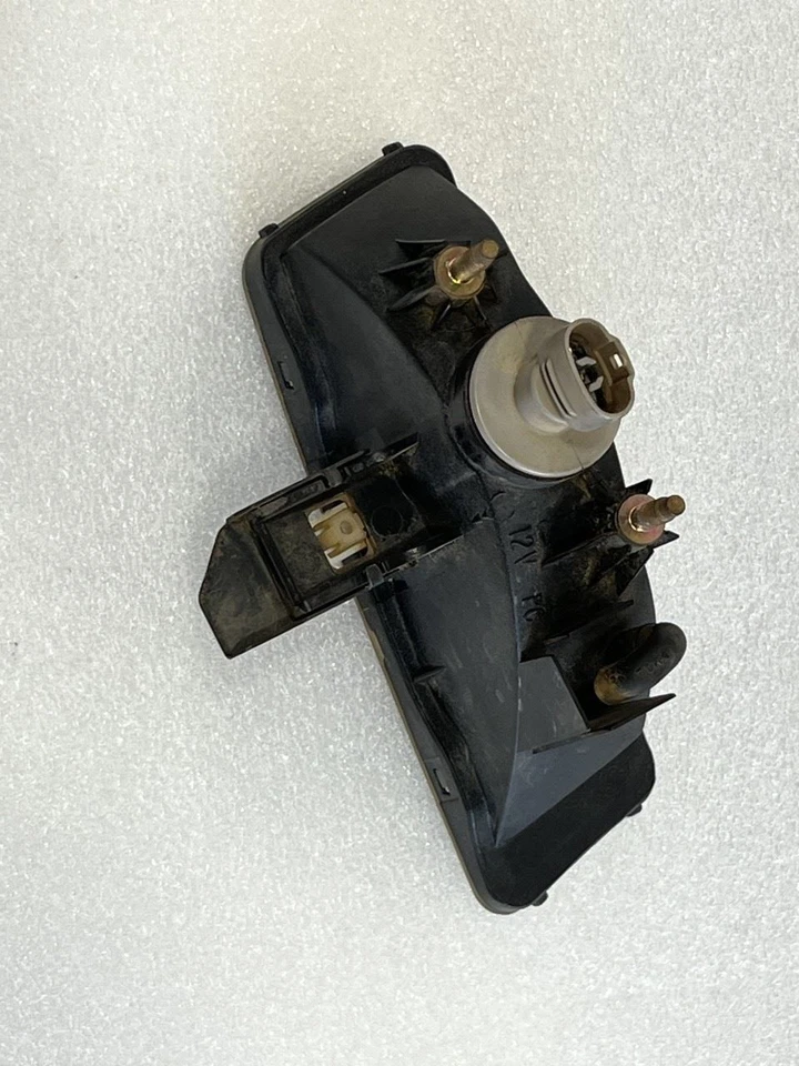 Lexus Es250 1991 luz intermitente delantera izquierda lado conductor en parachoques Foto 2 de 3