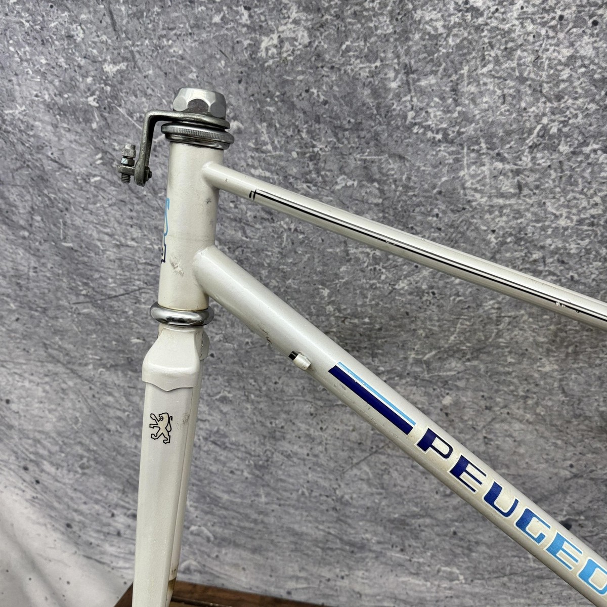 Vintage Peugeot Mixte Road Bike Frame 50cm White France 27in Steel