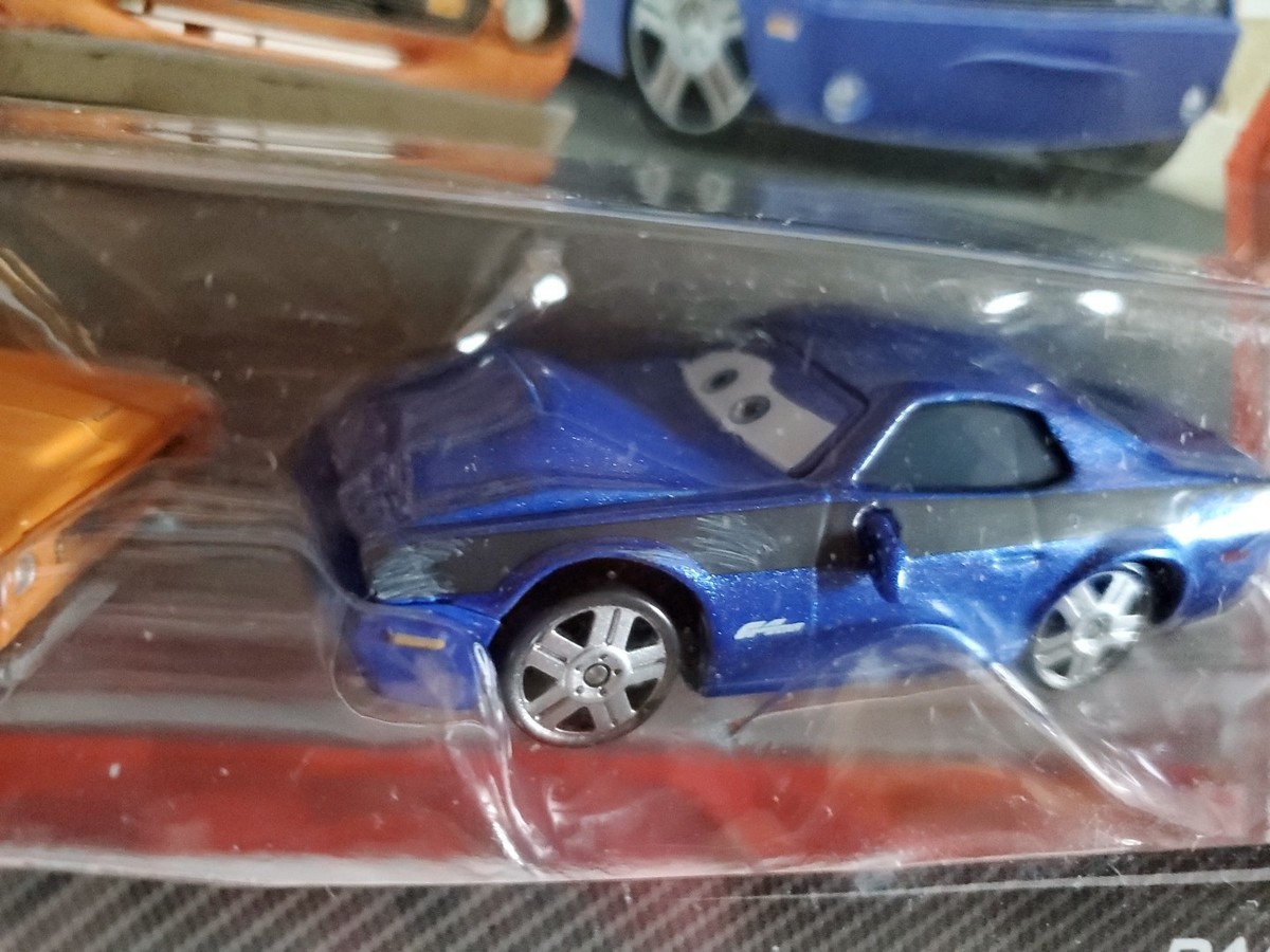 Disney Cars 2 Pack Movie Moments GREM & DAMAGED ROD TORQUE REDLINE