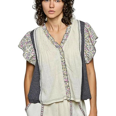 POL Casual Blouse Cotton V-Neck Floral Ruffle Contrast Trim Short Sleeve Top