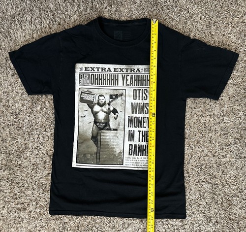 WWE Authentic Otis Wins Money In The Bag Wrestling Tee T-Shirt Newspaper Edition - Picture 3 of 8