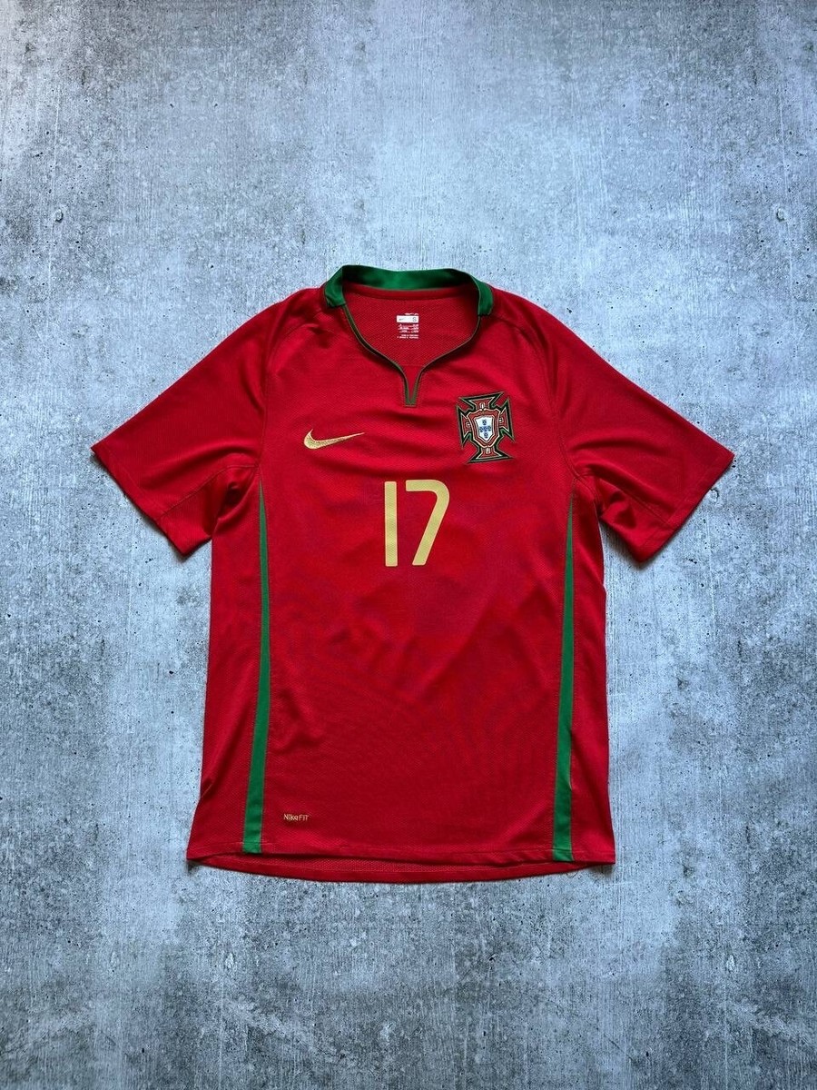 Portugal 2008 - 2010 Home football Nike shirt #17 Cristiano