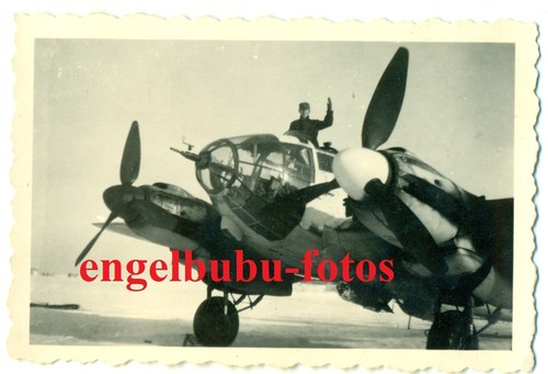 FOTO - FLUGZEUG - Heinkel He 111 mit SUPER "WINTER-TARNUNG" + "5J-CM"