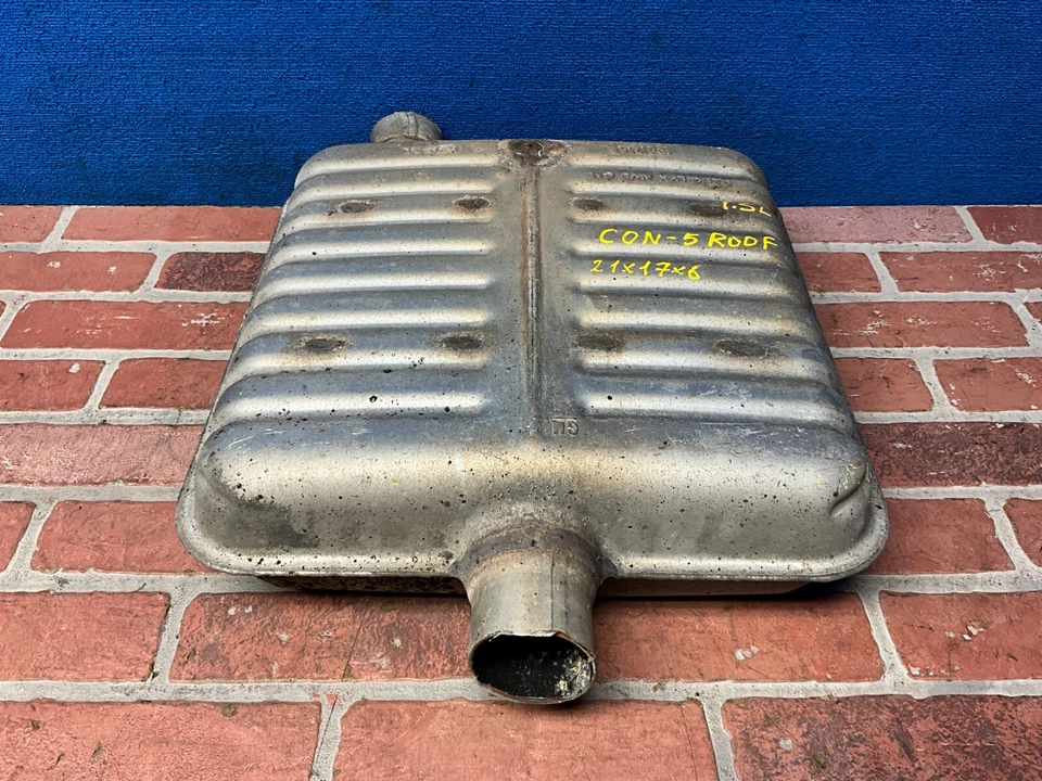 GMC TERRAIN 2018-2023 tracción delantera 1,5 L tubo resonador central de escape OEM Foto 2 de 4