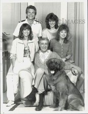 1988 Press Photo "Empty Nest" TV Series Cast Members - kfp09127