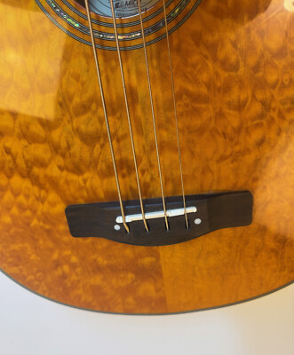 Samich Greg Bennett Electro-Acoustic 🎸Quilt Maple Bass Guitar AB