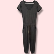 Vuori Grey Short Sleeve V-Neck Drawstring Tapered All Day Jumpsuit SM