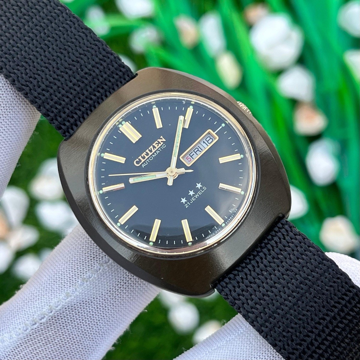 Vintage Citizen Automatic Triple Star Classic Lunar Dial Japan Men