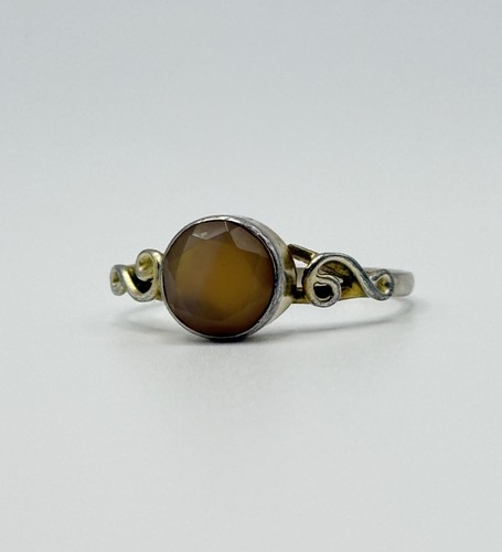 925 Sterling Silver Cloudy Amber Coloured Stone Ring Gold Tone Size 55 2.06g