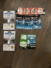  Lot Of 9 Landscape Lightbulbs  LED  Halogen 5 10W, 2 20W 2 LED 3W