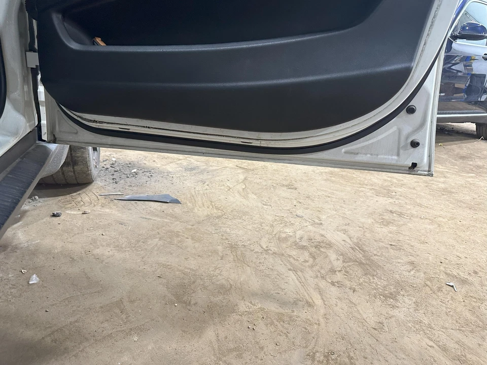 Used Front Right Door Assembly Front fits: 2011 Bmw X6 Front Right Grade A Foto 4 de 4