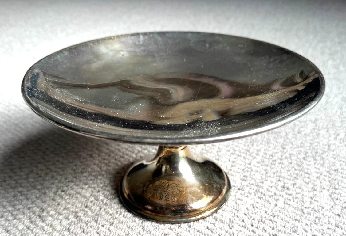 Mappin & Webb Antique US Silver-Plated Platters & Trays for sale