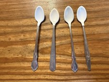 Set Of 4 Vintage Infant Baby Feeding Spoons Soft Bite Stainless Steel Gerber