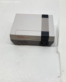 Nintendo NES Classic Edition Mini Console w/ Controller, Cables & Box