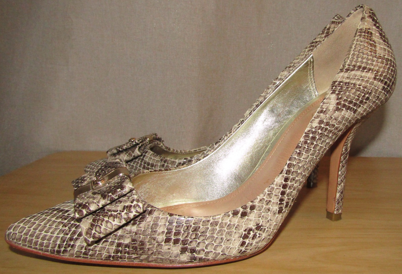 EUC Coach Landrie Python Snake Embossed Leather H… - image 1