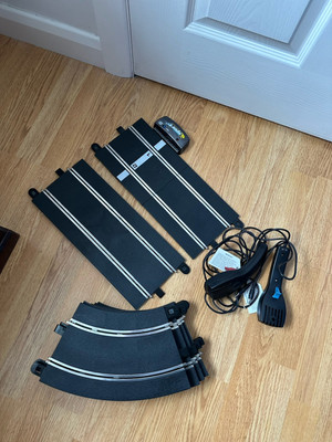 Scalextric Gleis - 4 x Geraden, 8x Kurven