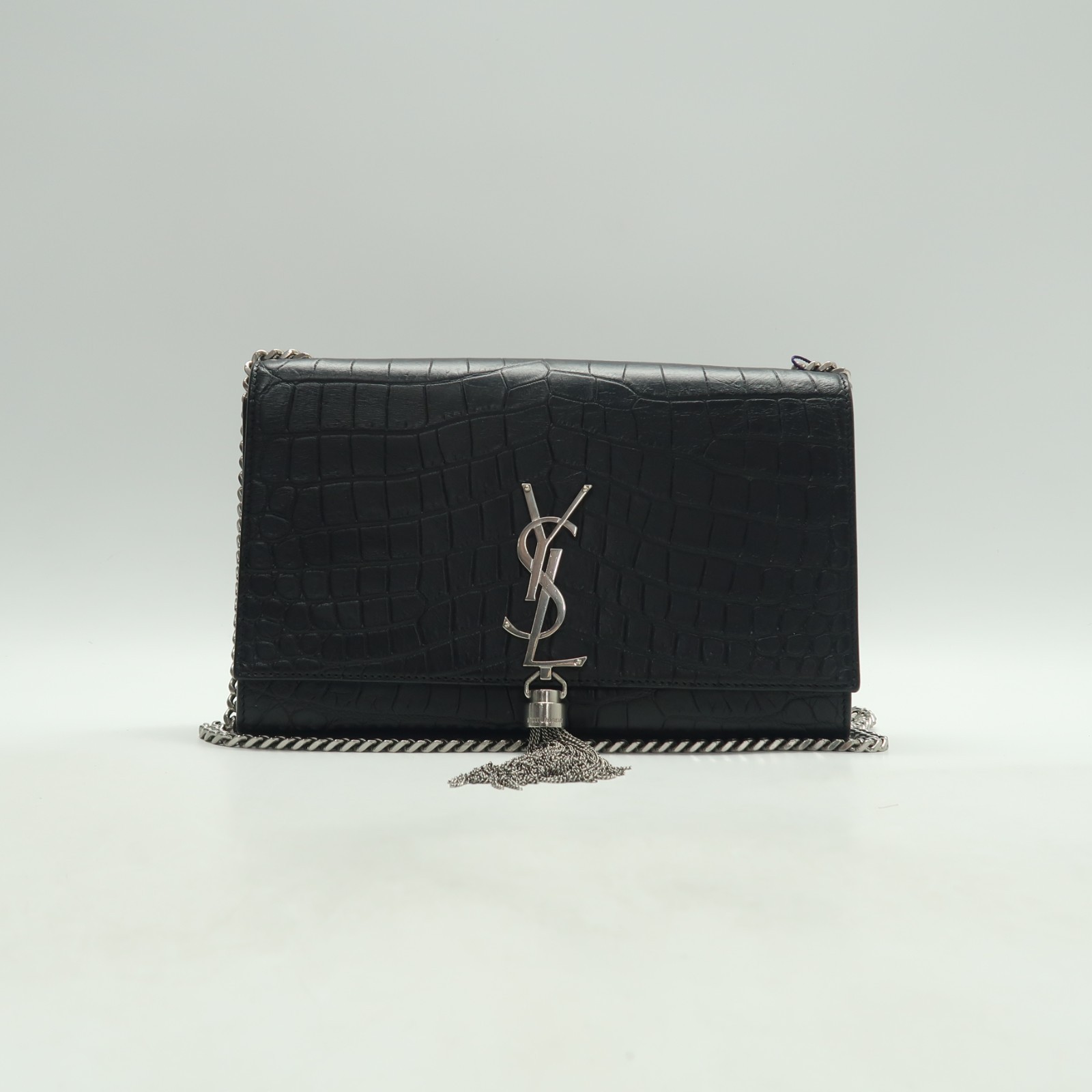 Saint Laurent Kate Tassel Black Leather Shoulder Bag T10333509
