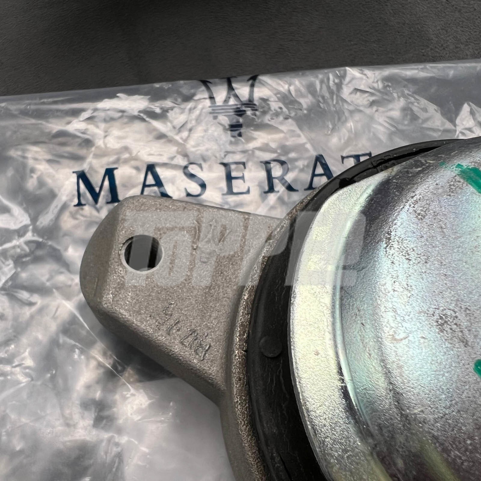 Maserati Ghibli Engine mount
