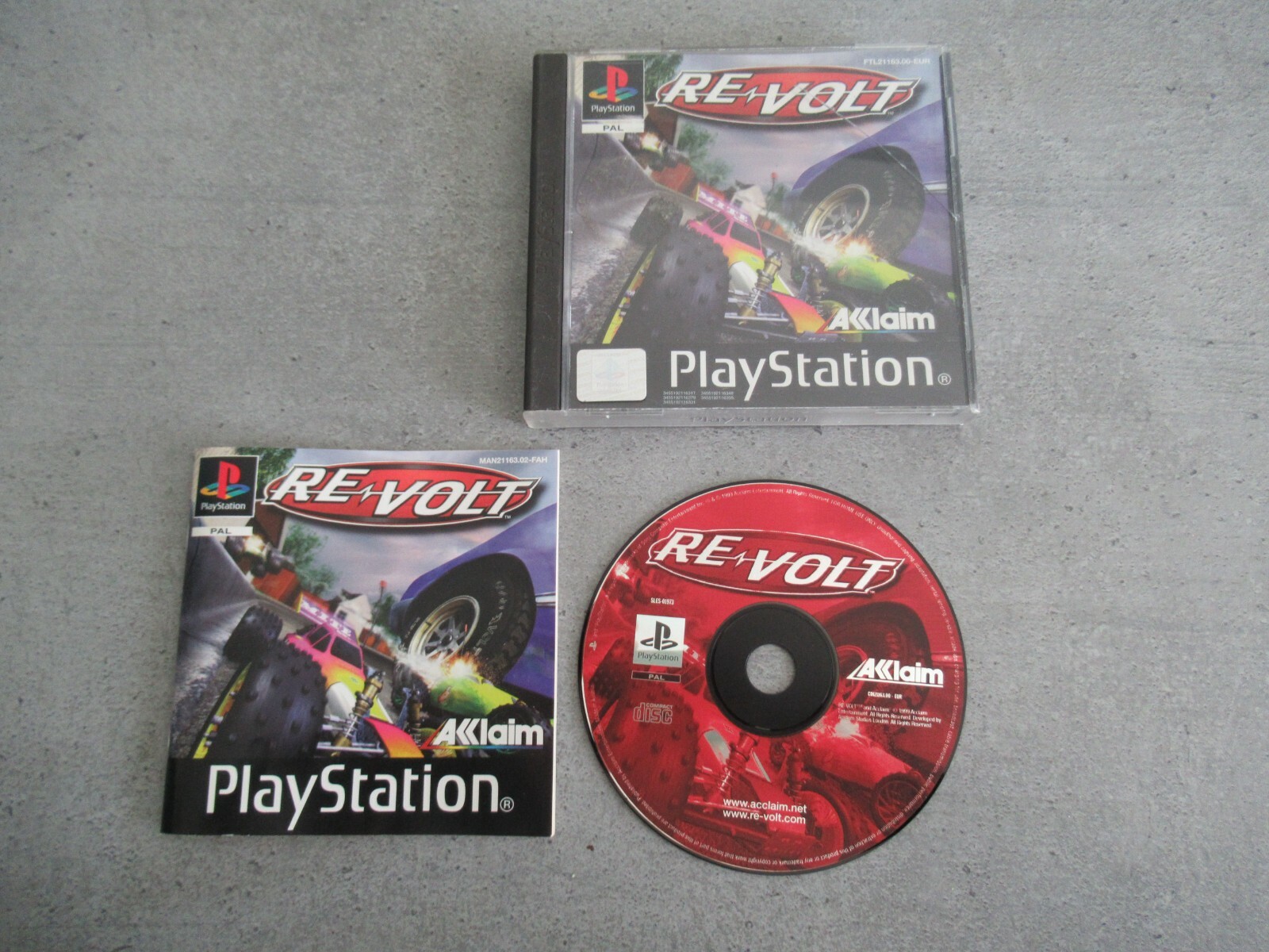 RE-VOLT  / PS1 / Complet / Playstation /Black Label / testé