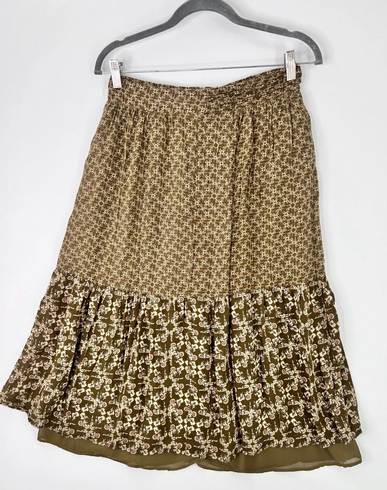 Falda midi plisada con estampado floral mezcla de lana viscosa Massimo Dutti verde oliva 6 Foto 3 de 4