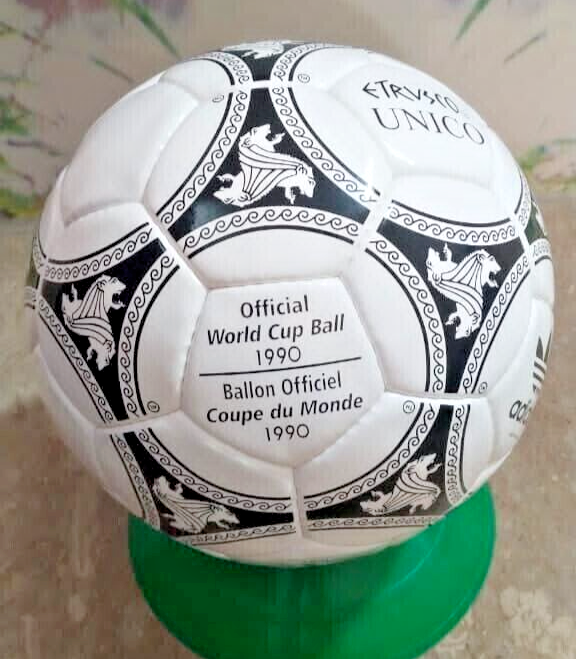 Adidas FIFA World Cup Etrusco Unico 1990 Official Match Soccer