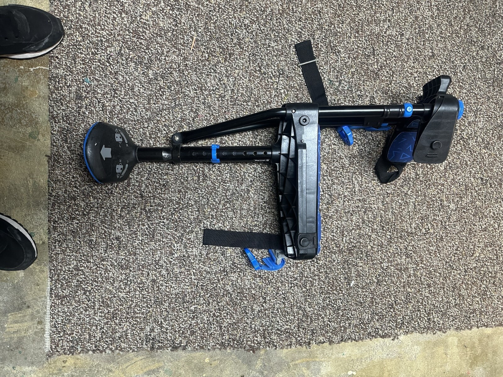 Picture 1 of 3