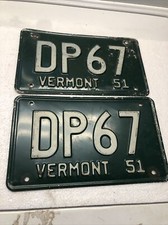 1951 Vermont license plates DP67 pair