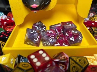DND D20 Role Playing Board Game Resin Dice Set With Bag: Purple & Black